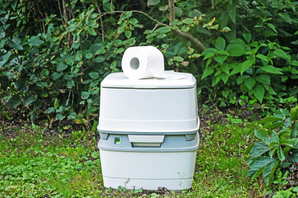 Best Portable restroom trailer rental  in Clayton, NM